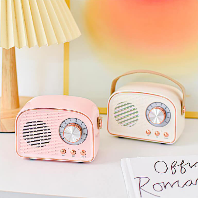 Vintage Bluetooth głośnik z radioodbiornikiem FM – RetroVibe