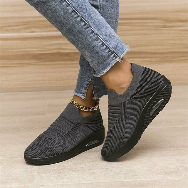Ergonomiczne sneakersy z siateczki z systemem wentylacji dla kobiet – Alina-Szary-35-Trend Polska