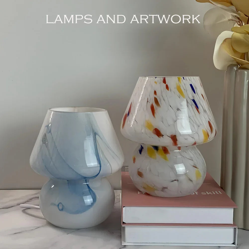 Estetyczna szklana lampa grzybowa - LumiMush-Biała kropka-Trend Polska