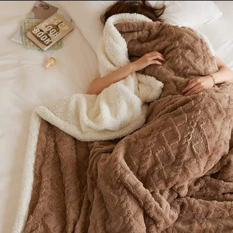 Gruba zimowa wełniana kołdra - WarmWool-Ciemnobrązowy-70x100cm-Trend Polska