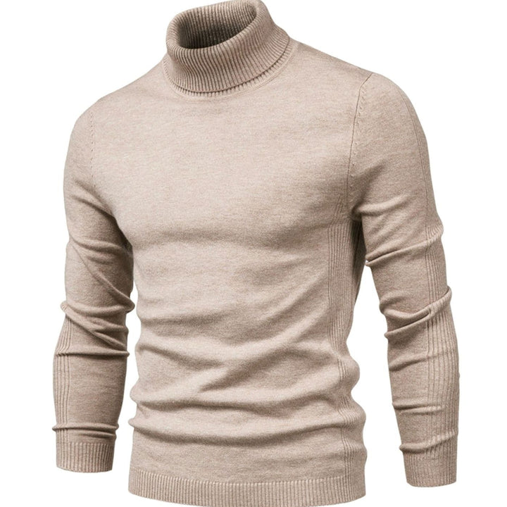 Beżowy sweter z wysokim golfem, z prążkowaniem na rękawach i dole, ujęcie z przodu 6