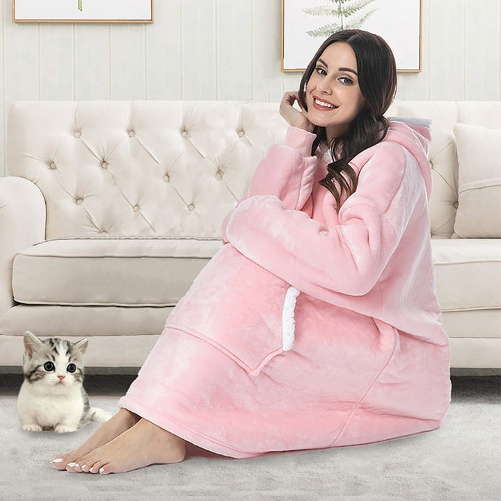 Hoodie i koc | Wspaniała kombinacja miękkiego hoodie i wygodnego koca w jednym!-Różowy-Trend Polska