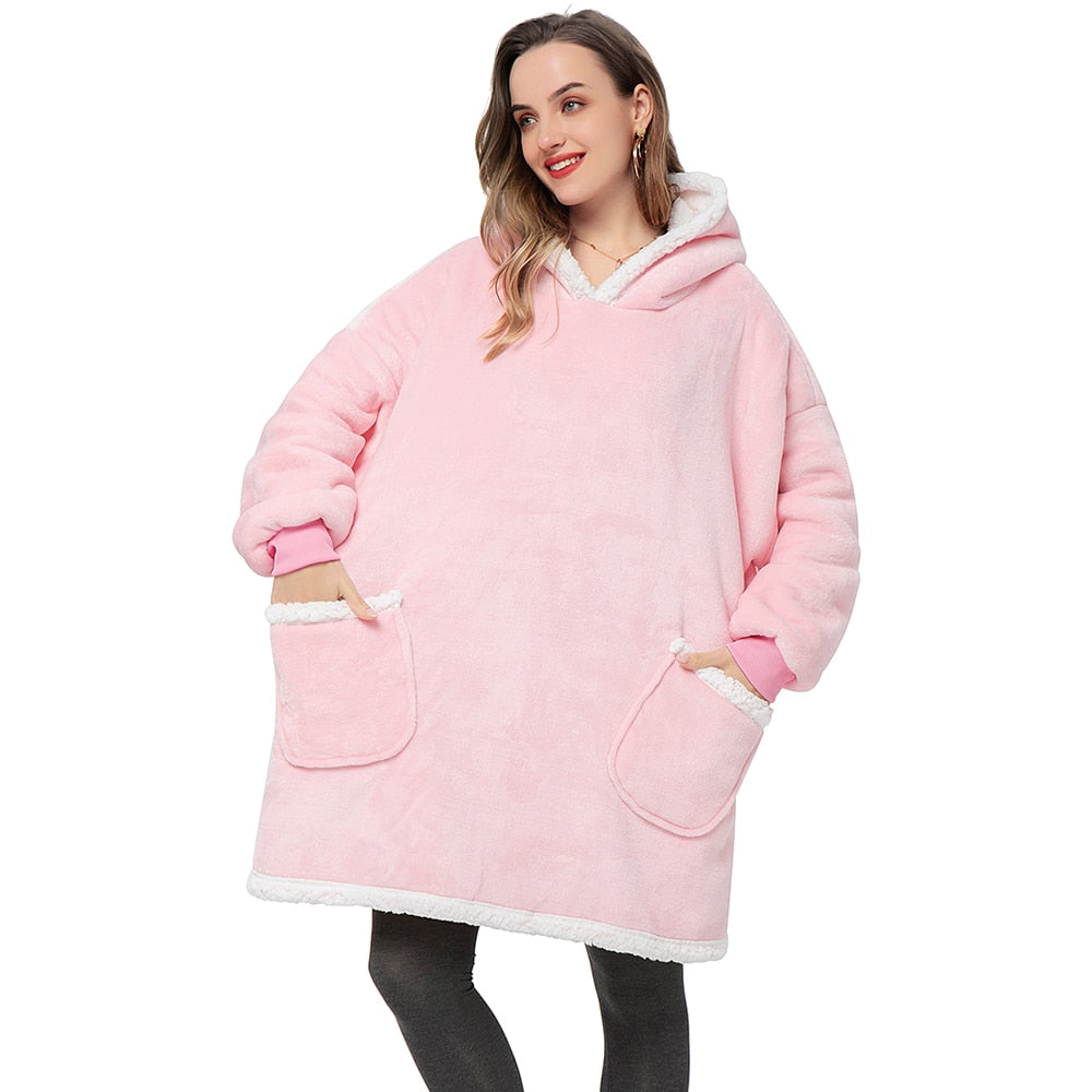 Hoodie i koc | Wspaniała kombinacja miękkiego hoodie i wygodnego koca w jednym!-Prany różowy i biały-Trend Polska