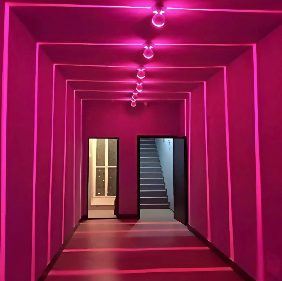 Inteligentne oświetlenie LED w pasku z projekcją 360° - Lumovibe-Biały-Chłodna biel-Trend Polska