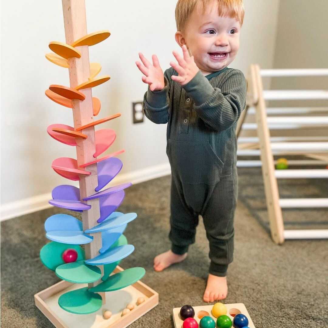 Interaktywne Drzewo Dźwięków Marmuru Tęczy - Luca-Zestaw odkrywców 29 cm (Drzewo muzyczne z kwiatami + 10 darmowych kul)-Trend Polska