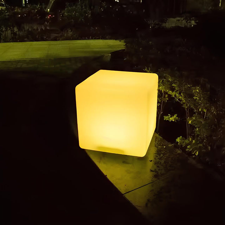 Kubus Lampa ogrodowa - LumaCube-10 cm-Trend Polska