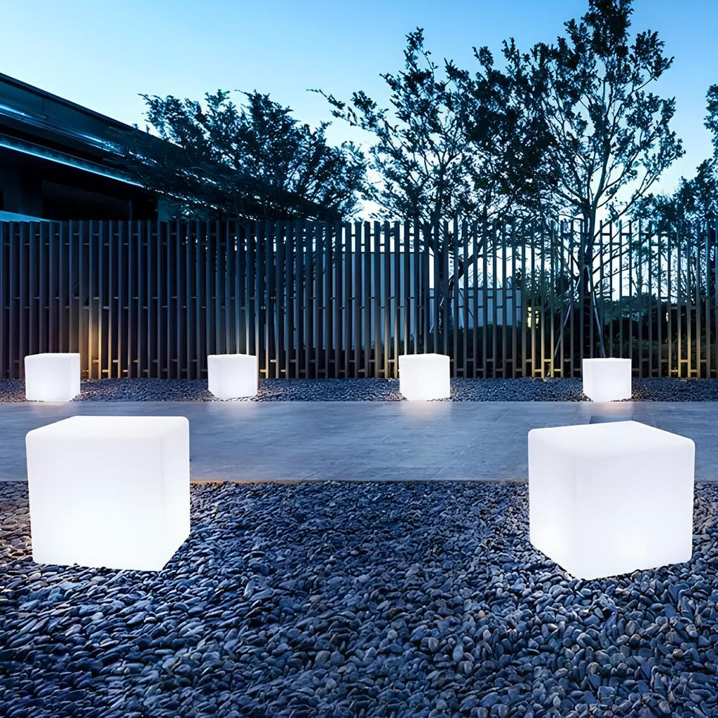 Kubus Lampa ogrodowa - LumaCube-10 cm-Trend Polska