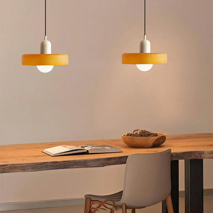 Lampa sufitowa wisząca - NordicLuxe-Biały-Czerwony-25 x 18 cm-Trend Polska