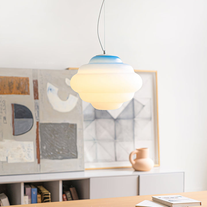 Lampa wisząca z gradientem i miękkim rozproszeniem światła - Aérola-Czerwony-Trend Polska