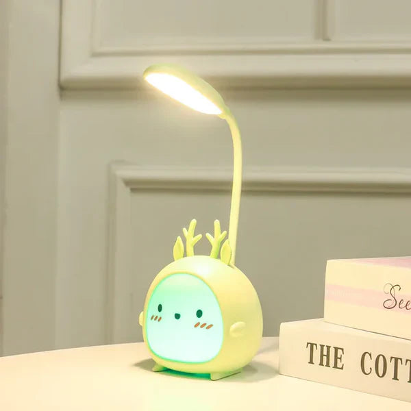 Lampka do czytania dla dzieci z ochroną oczu i lampką nocną USB - BrightBuddy-Zielony jeleń-Trend Polska
