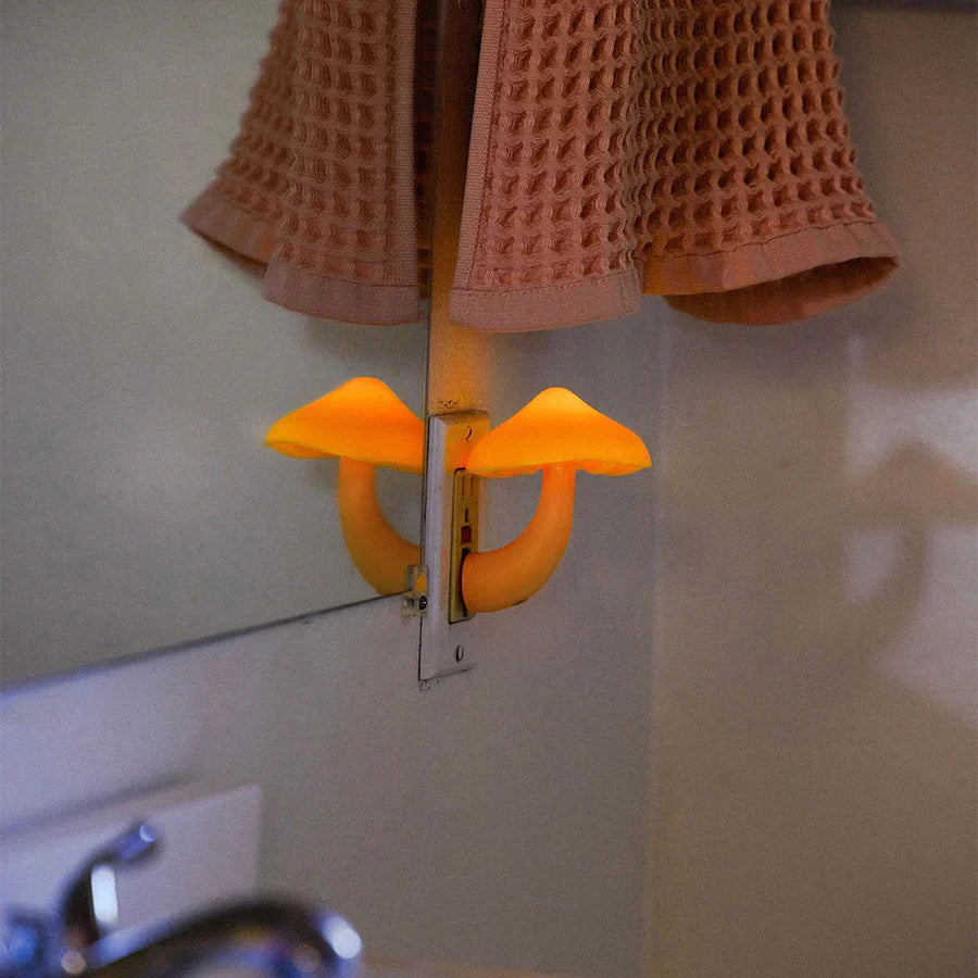 Lampka nocna w kształcie grzyba – GlowShroom-Trend Polska