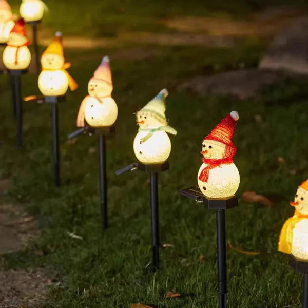 Lampka SolarSnow na energię słoneczną w kształcie bałwana-Czerwony (1+1 Gratis)-Trend Polska