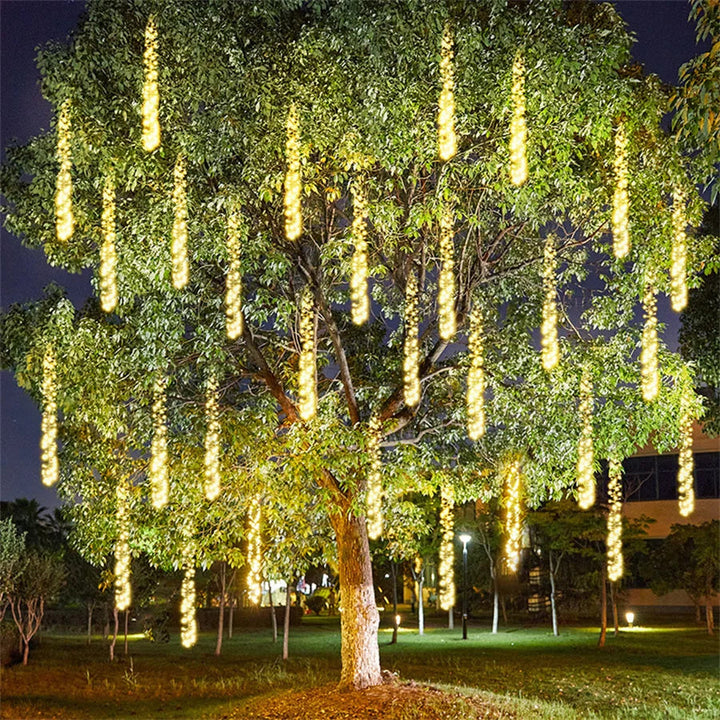 LED Meteor Shower Outdoor Lighting – Lumi-Ciepłe Światełka-1 Łańcuch 1 Adapter-Trend Polska