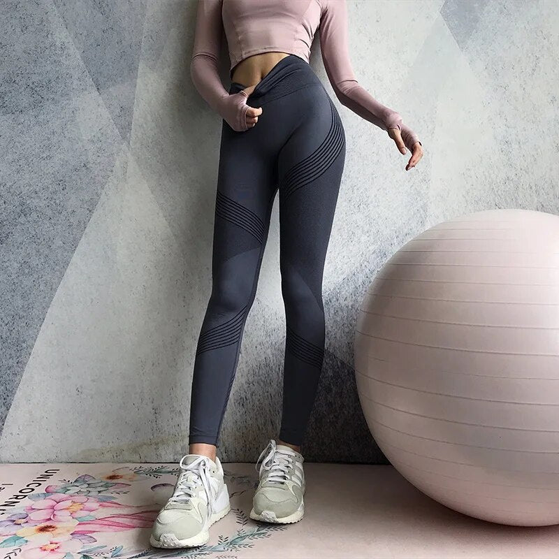 Legginsy sportowe dla kobiet - Livia-Szary-XS-Trend Polska