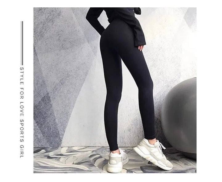 Legginsy sportowe dla kobiet - Livia-Czarny-XS-Trend Polska
