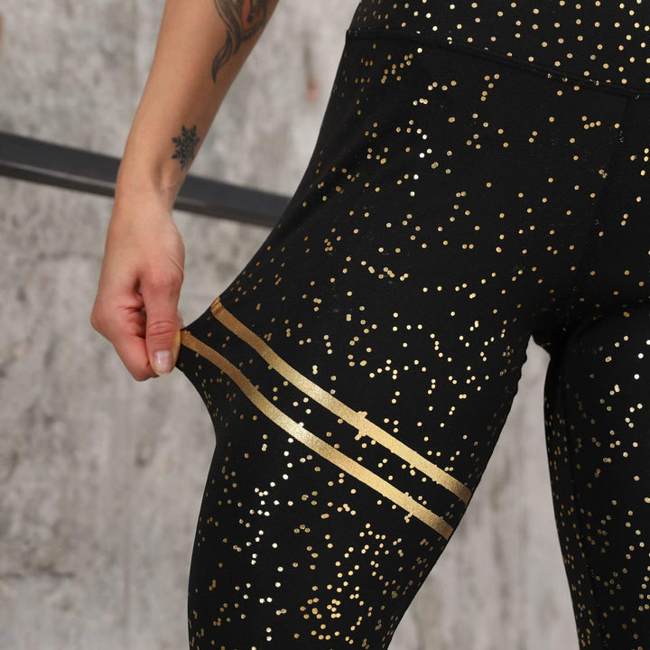Legginsy sportowe z wysokim stanem - Lila-Czarny / Złoty-S-Trend Polska