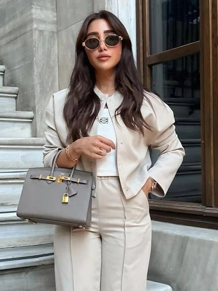 Lekka damska bomberka na lato – Casual Chic z stójką-Beżowy-S-Trend Polska