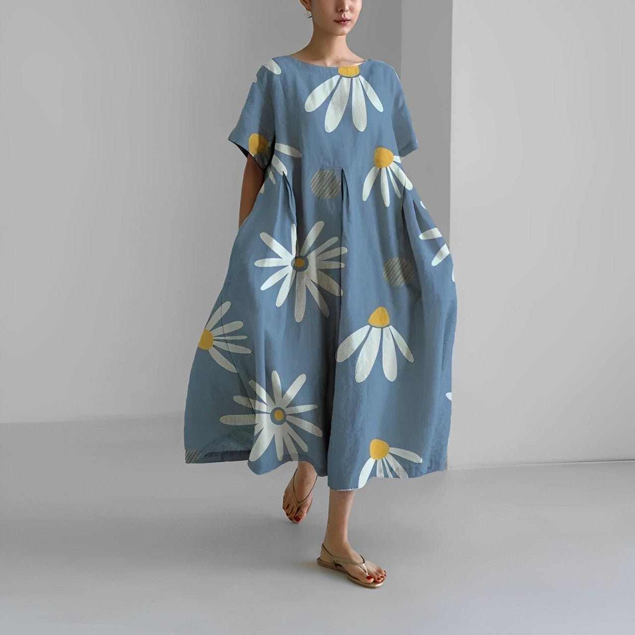 Lekka letnia maxi sukienka z akcentem w talii – Clara-Błękitny-S-Trend Polska
