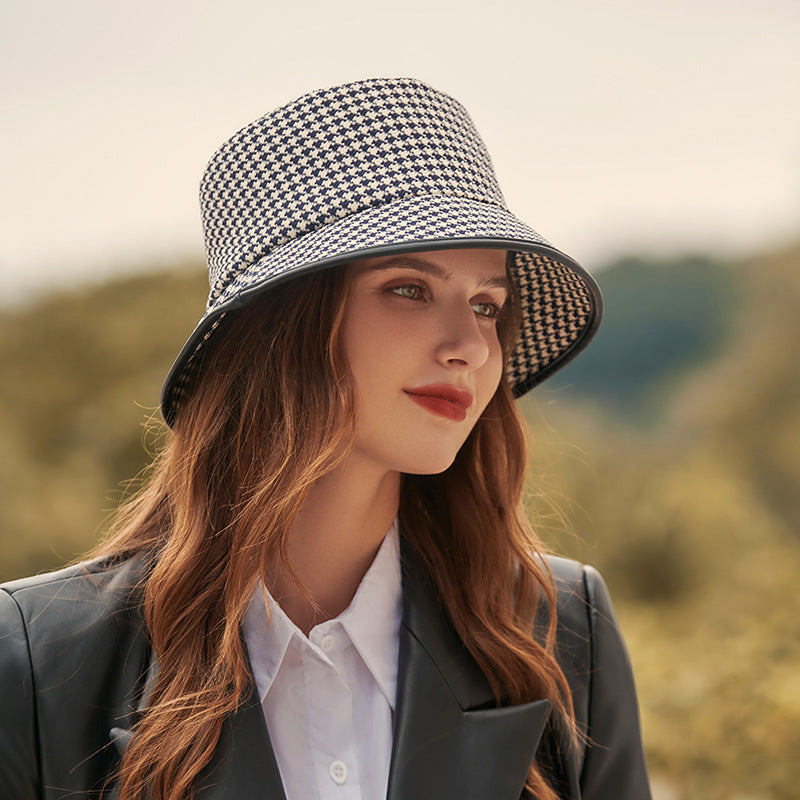 Lekki damski kapelusz typu bucket z materiału na lato – Lindsay-Czarny-Jedna rozmiar-Trend Polska