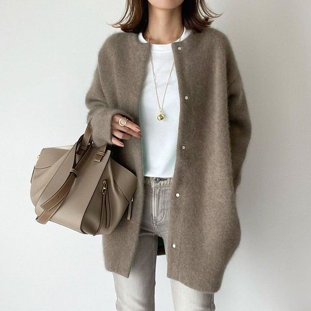 Lekki khaki letni płaszcz o ponadczasowym wyglądzie – Noa-S-Trend Polska