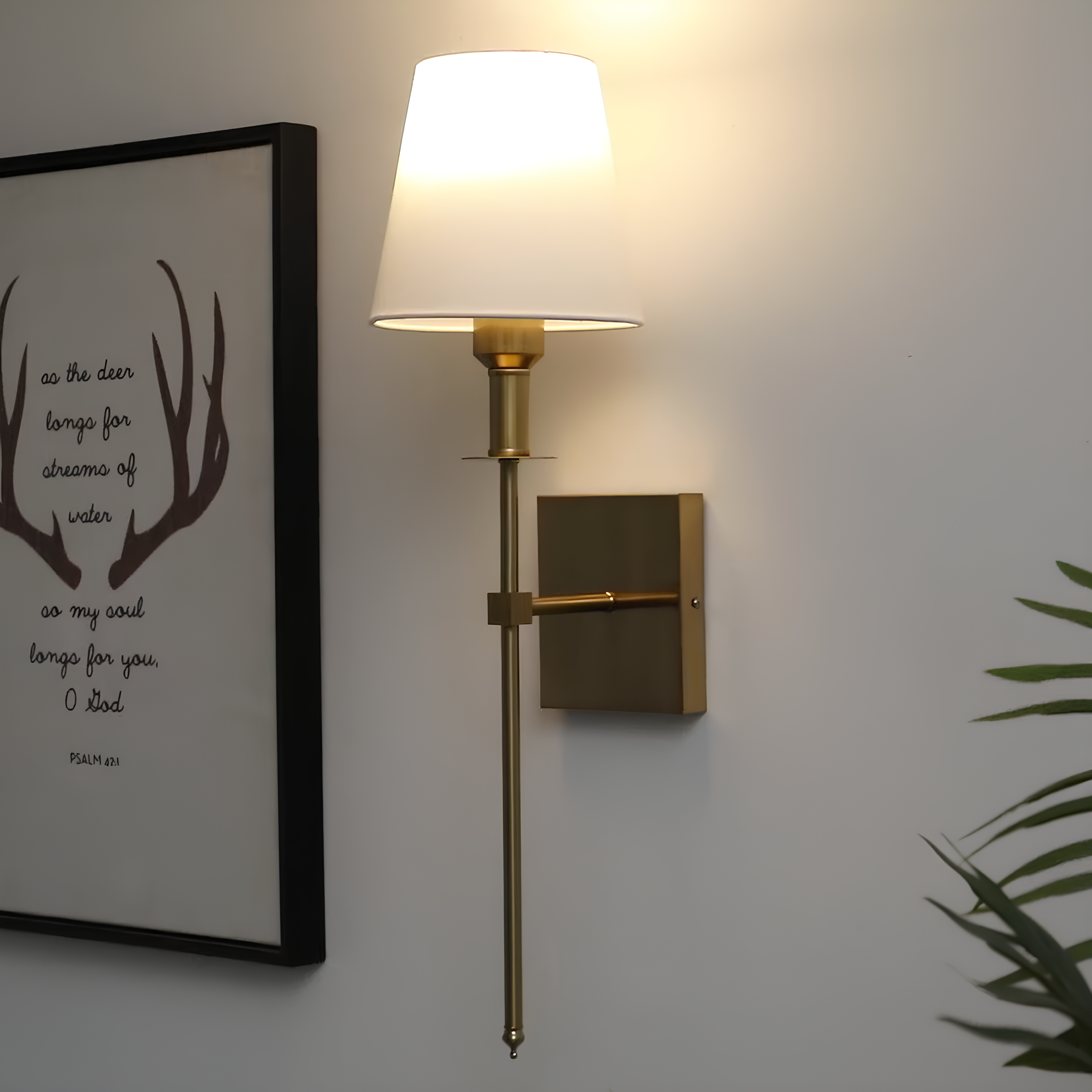 Luksusowa lampa ścienna bezprzewodowa - LumaElegance-2-Złoto-Kwadrat-Trend Polska