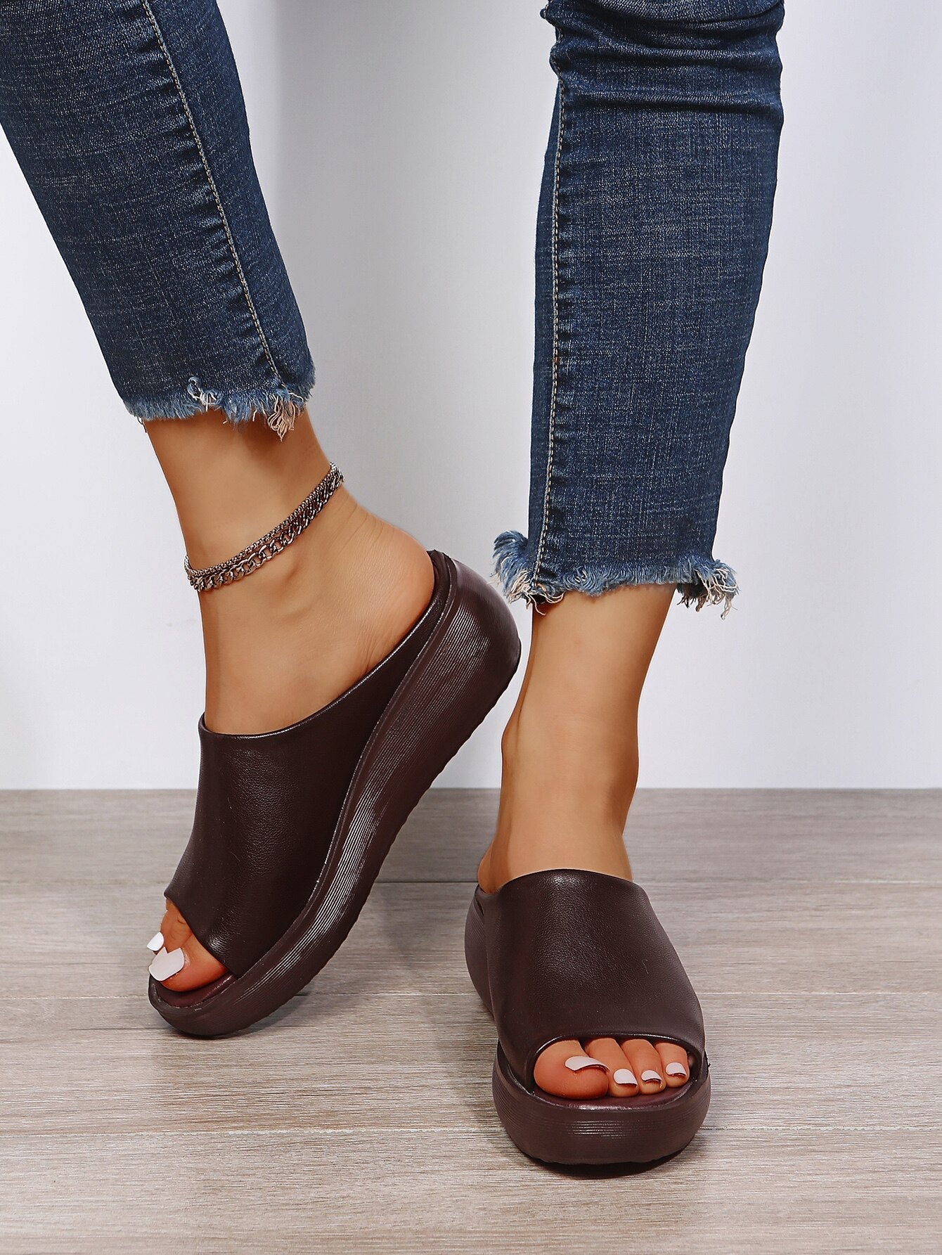 Luksusowe kapcie komfortowe z ergonomicznym designem – Seraphina-Braun-35-Trend Polska