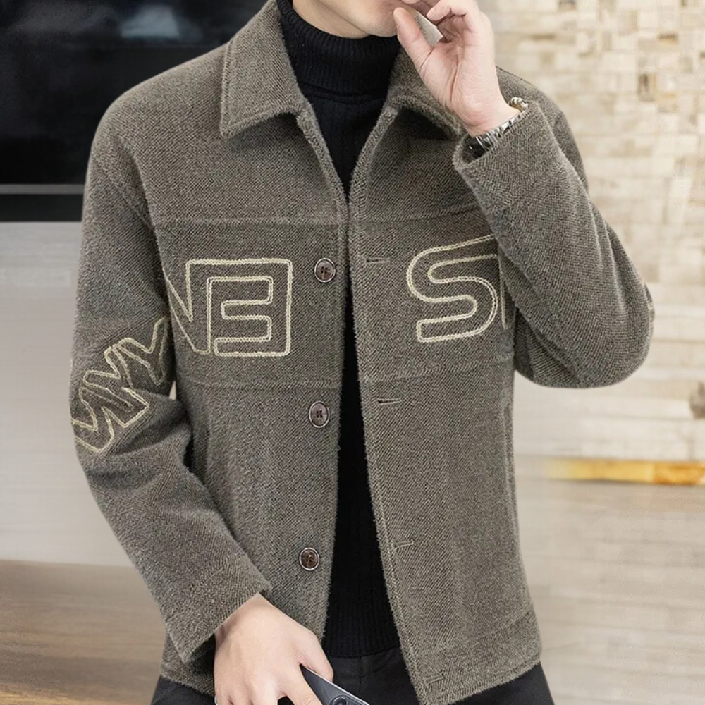 Luksusowy męski płaszcz o ponadczasowej klasie - Bastien-Khaki-S-Trend Polska