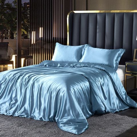 Luksusowy zestaw pościeli z jedwabiu/satyny (4 części) - SilkSleep-150 cm prześcieradło + Kołdra 200x230 cm + 2x poszewka na poduszki-Błękitny-Trend Polska