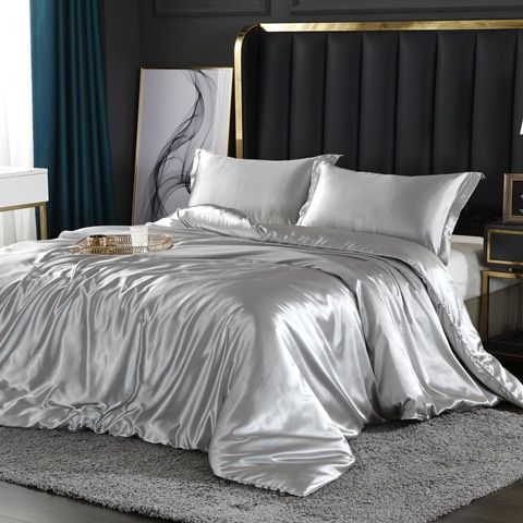 Luksusowy zestaw pościeli z jedwabiu/satyny (4 części) - SilkSleep-150 cm prześcieradło + Kołdra 200x230 cm + 2x poszewka na poduszki-Srebrny-Trend Polska