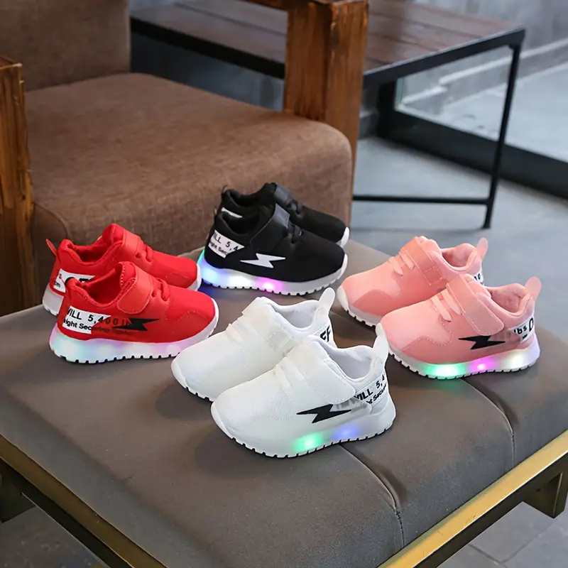 LumoStep – Dziecięce buty LED z podeszwą antypoślizgową-Różowy-21 (13.5cm)-Trend Polska
