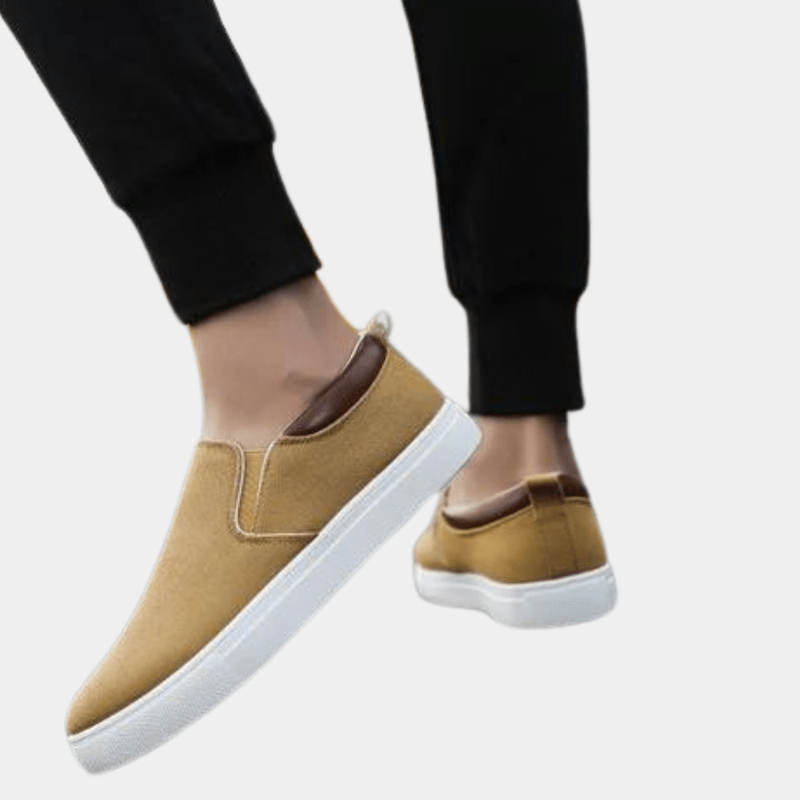 Luzne męskie buty typu Slip-On – Hugo-Khaki-39-Trend Polska