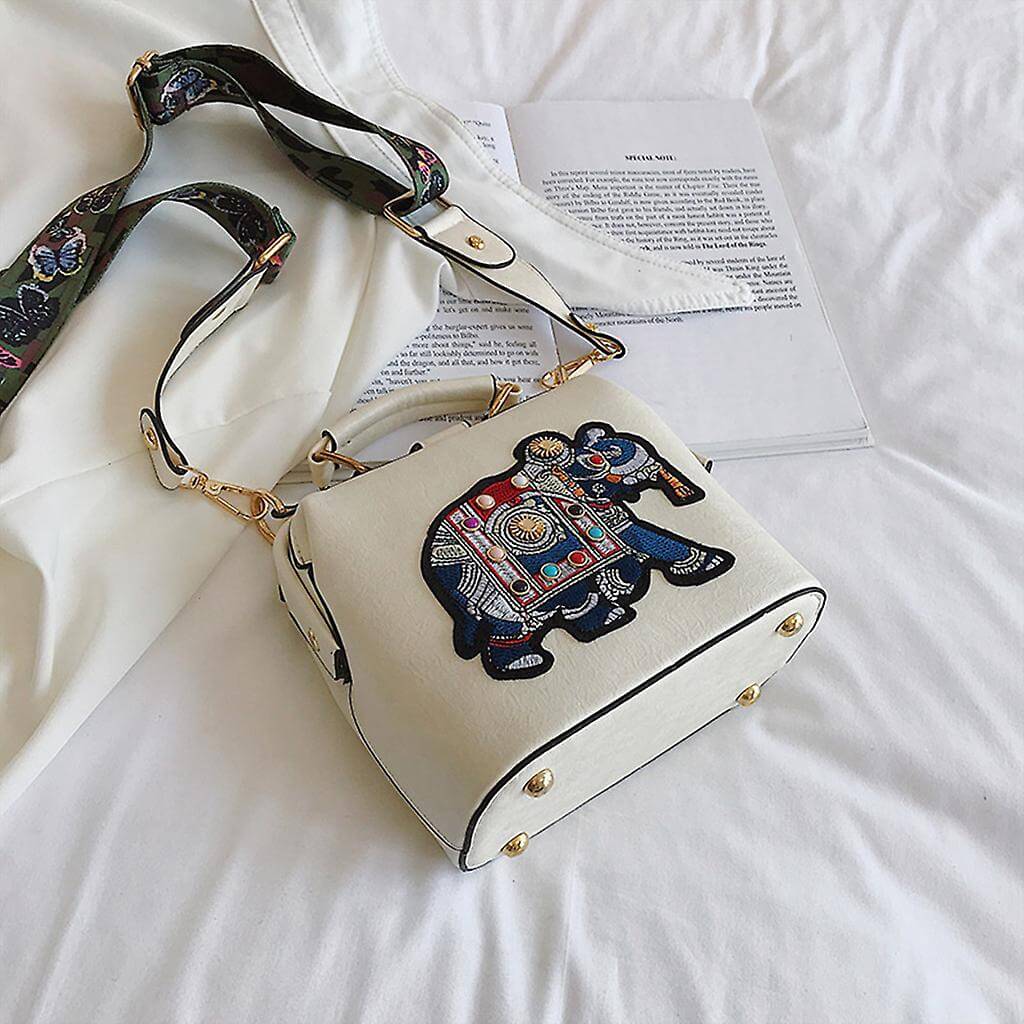 Torba na ramię z haftowanym mandalą – Lekka, wielofunkcyjna, boho design