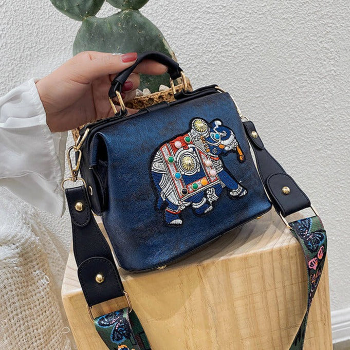 Torba na ramię z haftowanym mandalą – Lekka, wielofunkcyjna, boho design