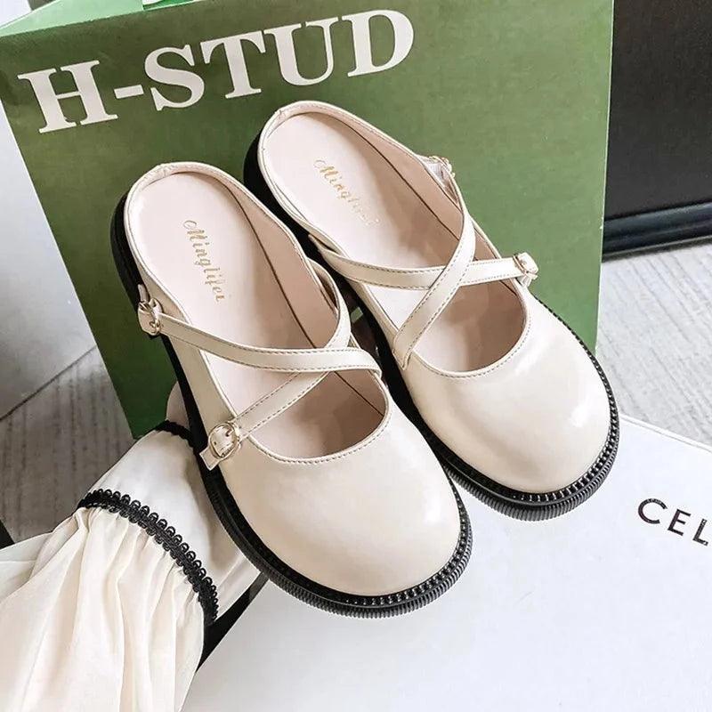 Mary Jane Pumps z eleganckim zapięciem - Clara-Ivory-35-Trend Polska