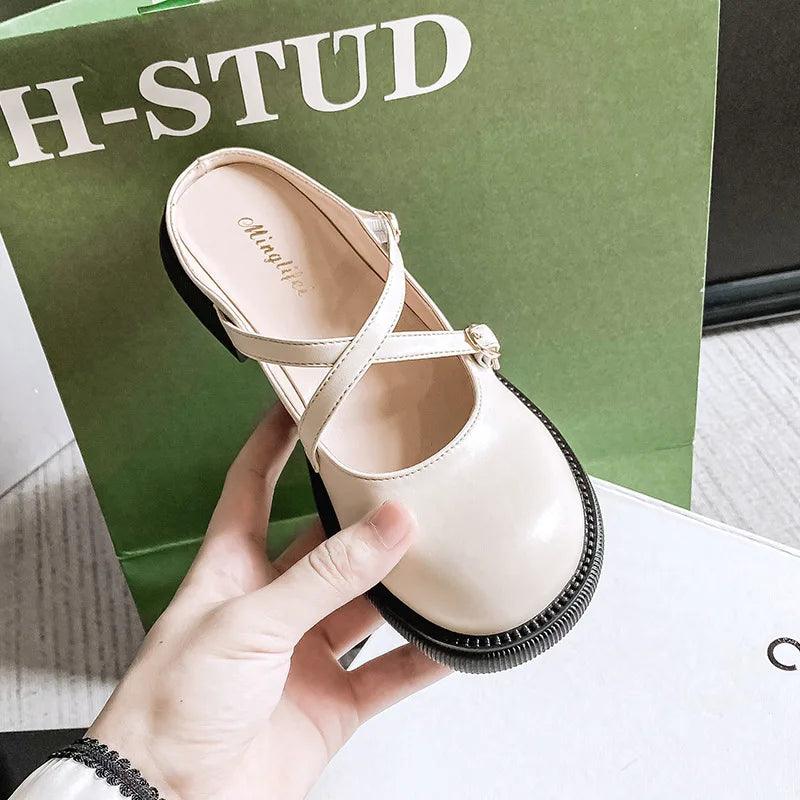 Mary Jane Pumps z eleganckim zapięciem - Clara-Ivory-35-Trend Polska