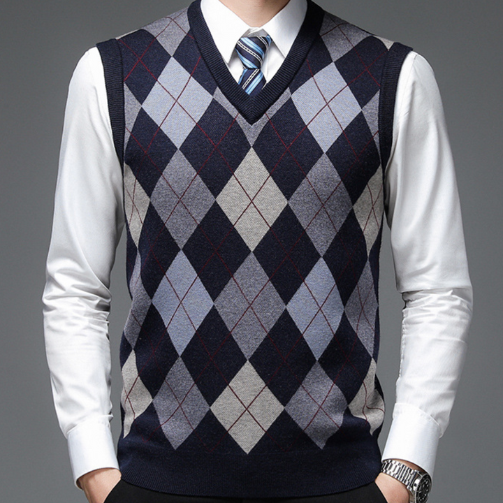Męski sweter z eleganckim wzorem argyle - Felix-ciemnoniebieski-S-Trend Polska
