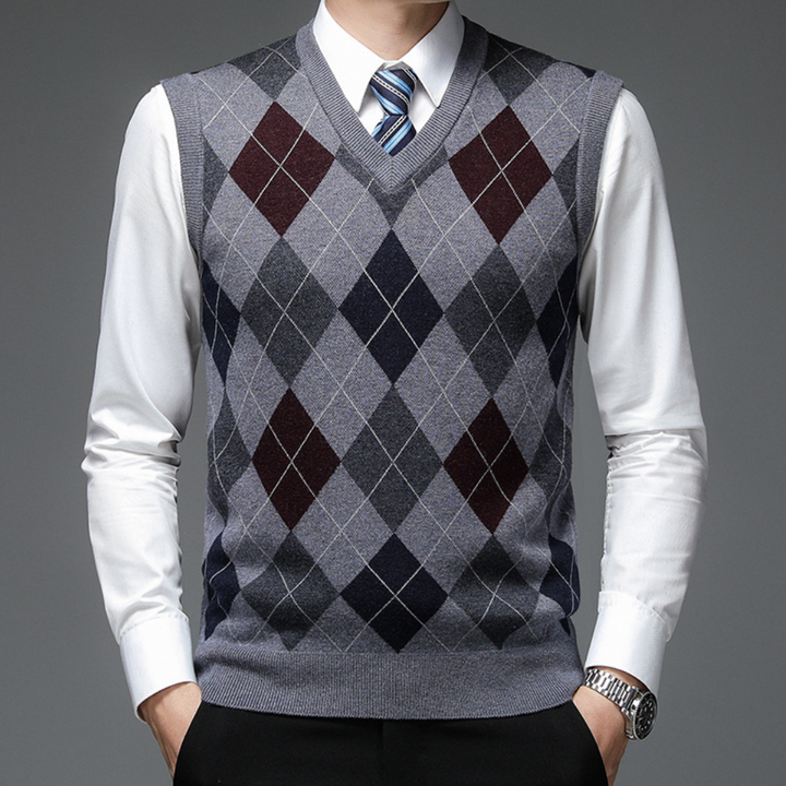 Męski sweter z eleganckim wzorem argyle - Felix-Szary-S-Trend Polska