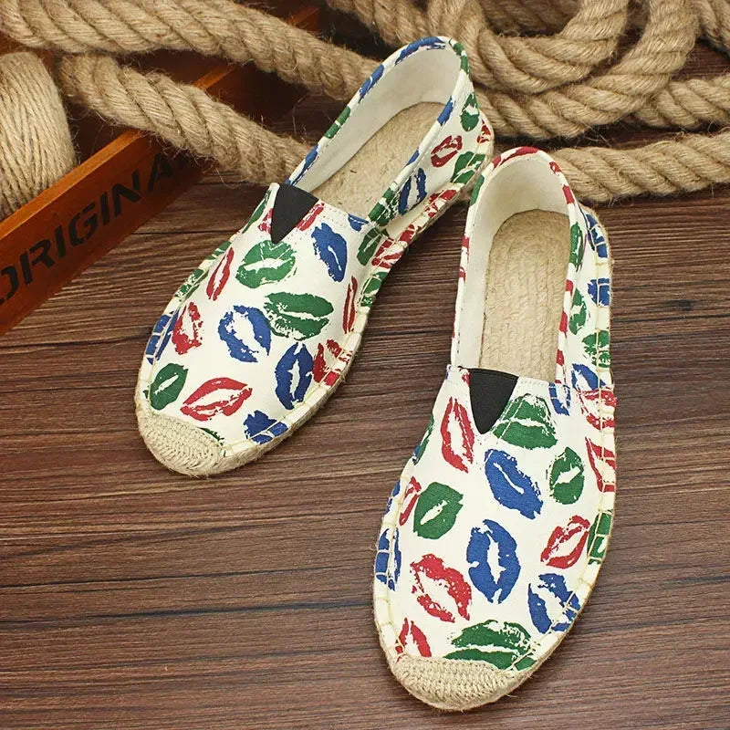 Męskie espadryle z grafiką – Elio-Pocałunek-39-Trend Polska
