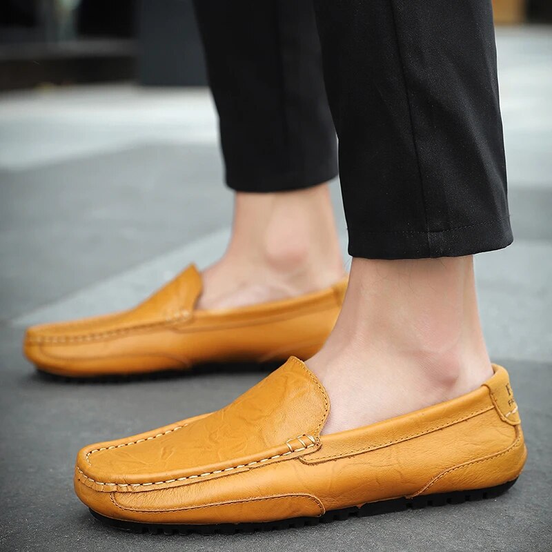 Męskie skórzane loafersy – Damiano-Żółty-2-39-Trend Polska