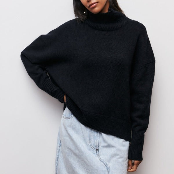 Miękki, oversize sweter damski - Celeste-Czarny-Jedna rozmiar-Trend Polska