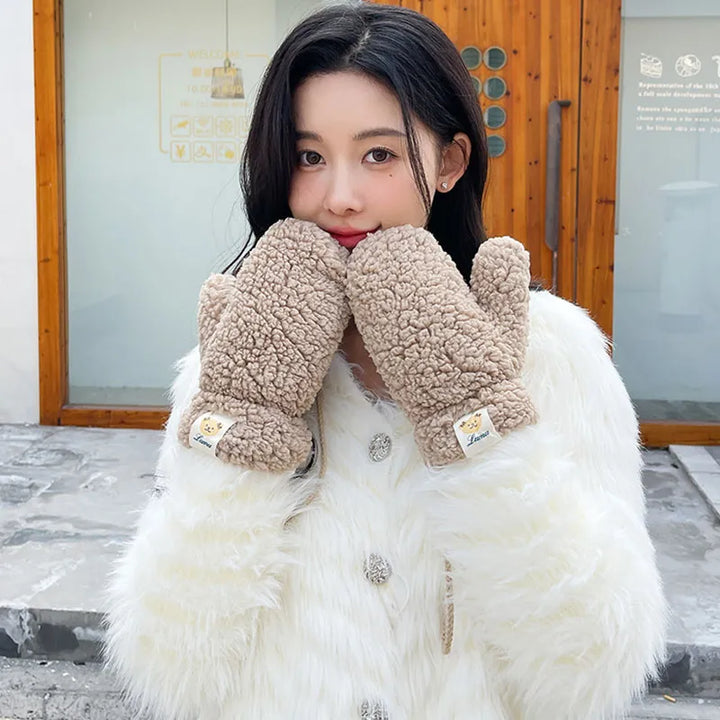 Miękkie damskie rękawice teddy - Mila-Khaki A-Trend Polska