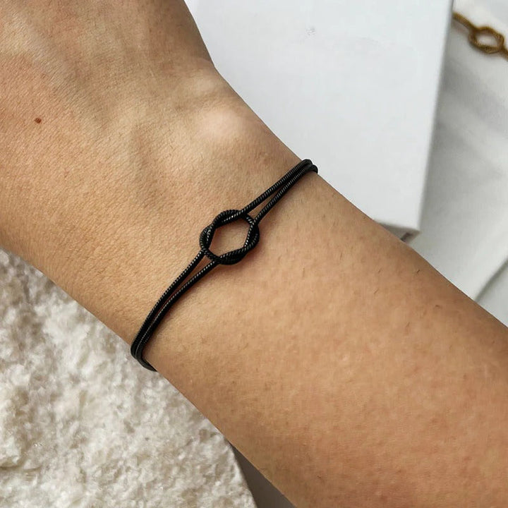 Minimalistyczna Bransoletka z Węzłem – Elva-Czarny-Trend Polska