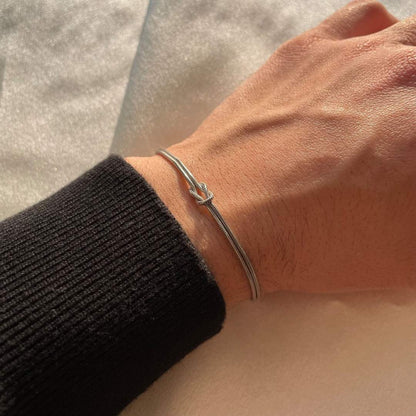 Minimalistyczna Bransoletka z Węzłem – Elva-Złoto-Trend Polska
