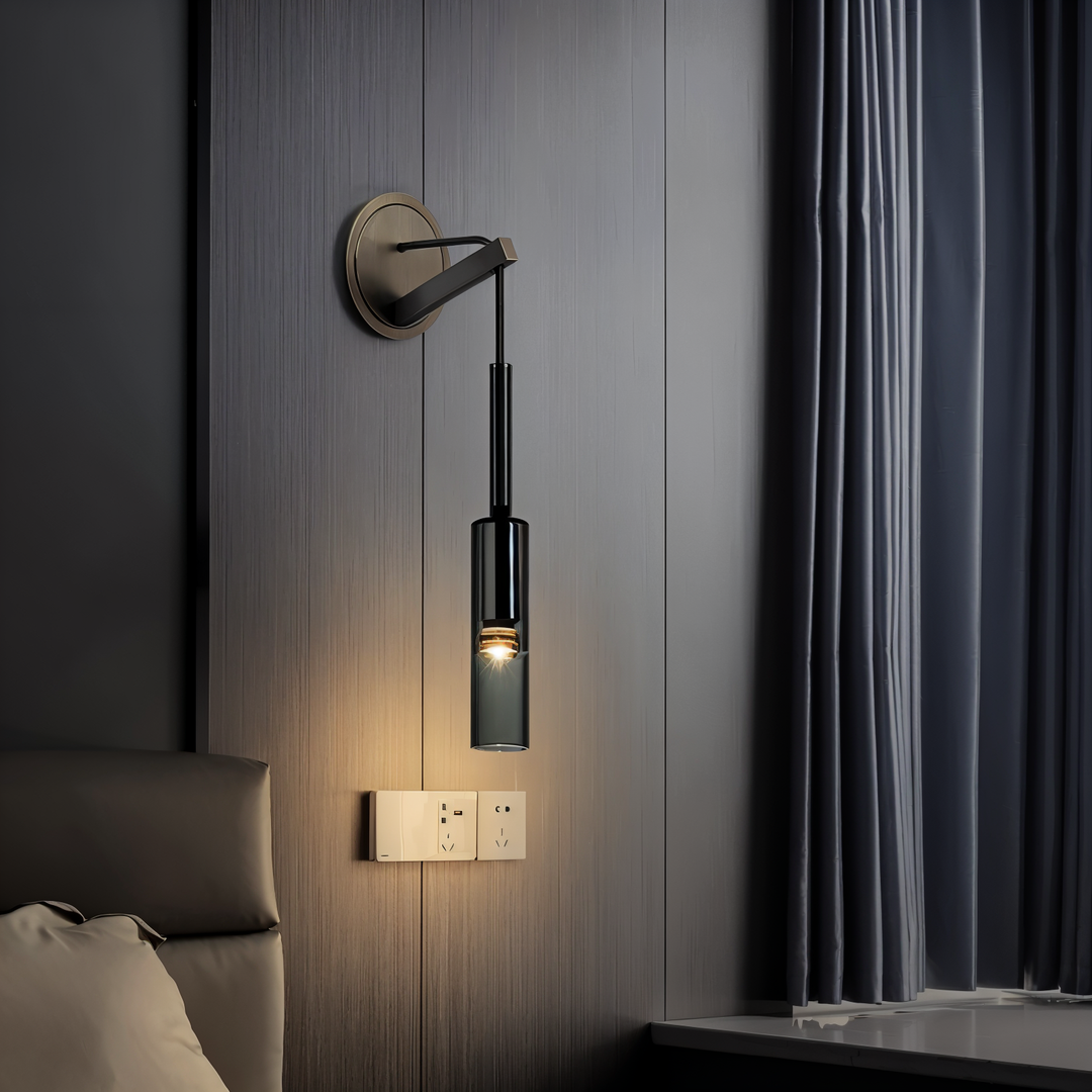 Minimalistyczna lampa ścienna z dmuchanym szkłem – Orvane-Trend Polska