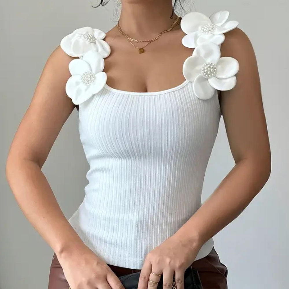 Modna Biała Top bez Rękawów dla Kobiet z Kwiatowymi Detalami - Elara-XS-Trend Polska