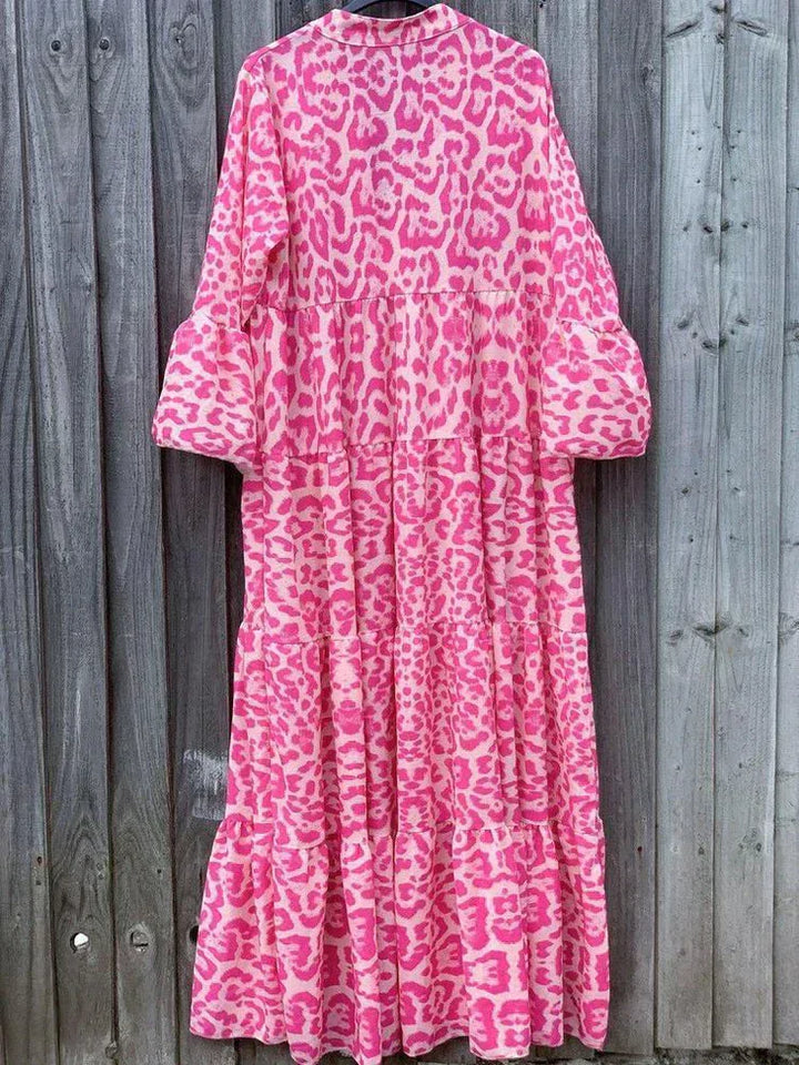 Modna maxi sukienka z różowym nadrukiem w panterkę - ChicSafari-S-Trend Polska