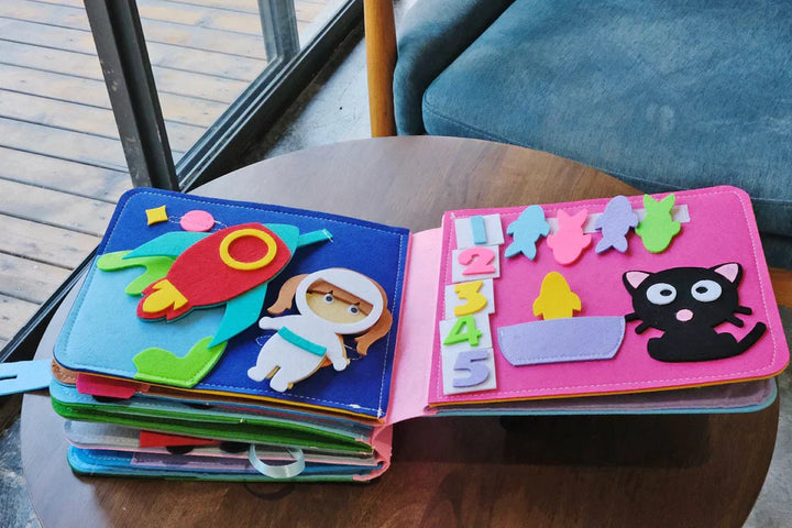 Montessori Księga Przygód - Opowieści z Filcu