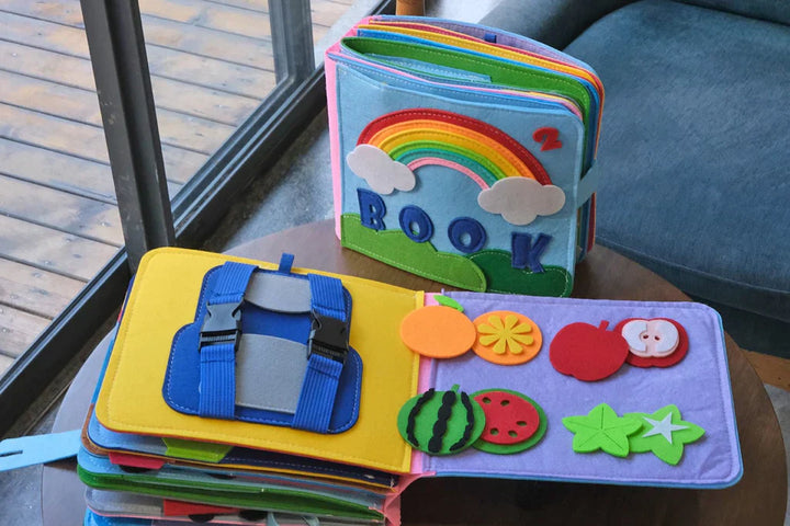 Montessori Księga Przygód - Opowieści z Filcu