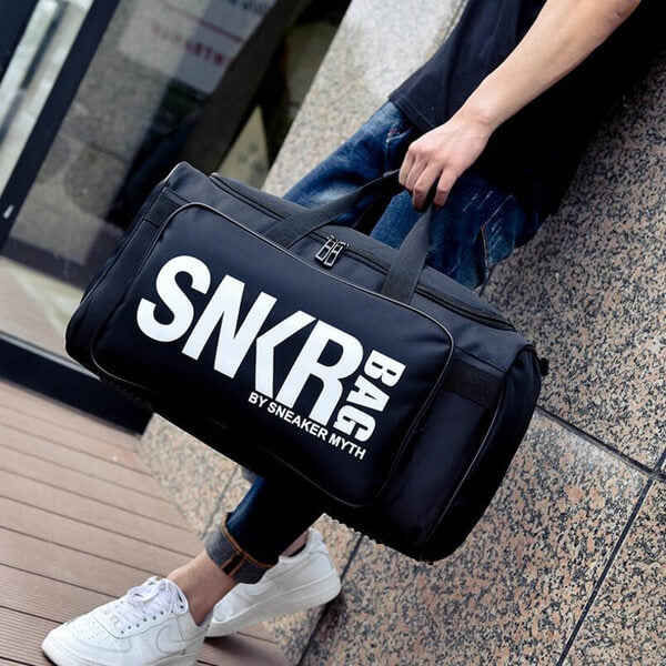 Wodoodporny plecak podróżny na sneakersy i sprzęt z wieloma komorami