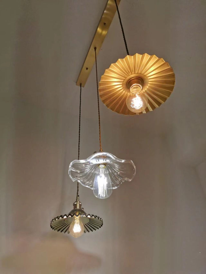NORDIC DESIGN LED LAMPA WISZĄCA | KOLOROWE SZKŁO I MIEDŹ OŚWIETLENIE DO SYPIALNI, SALONU I BARU-Płyta sufitowa 3-głowicowa 1-Trend Polska